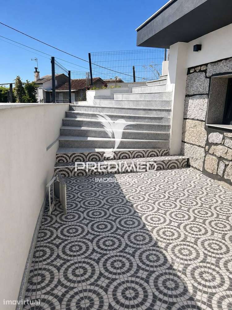 Moradia T1 + 1 Regadas - Grande imagem: 5/10