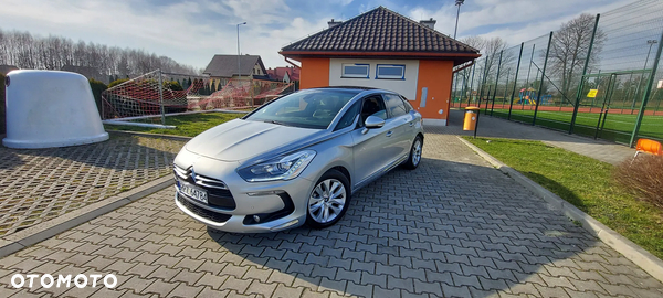 Citroën DS5 e-HDi 115 EGS6 Chic