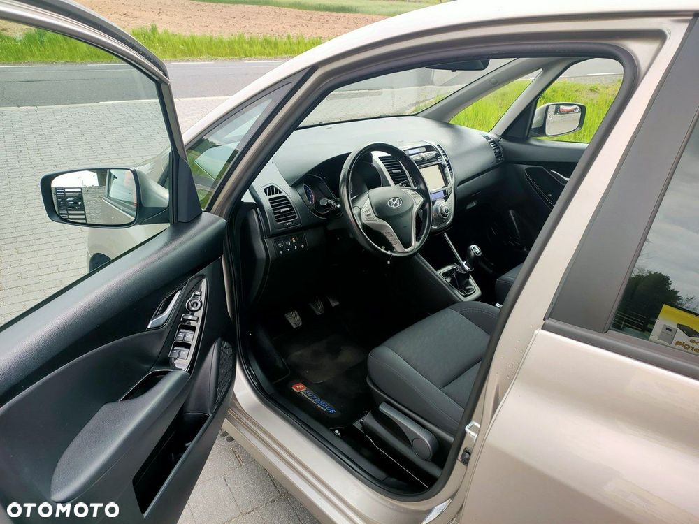 Hyundai ix20 1.6 blue Style - 9