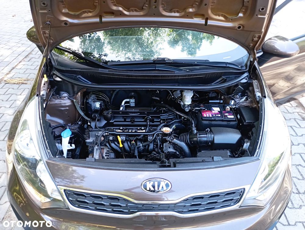Kia Rio 1.2 M - 22