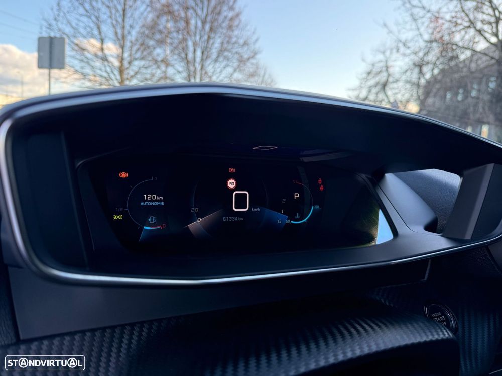 Peugeot 2008 1.2 PureTech GT Line EAT8 - 15