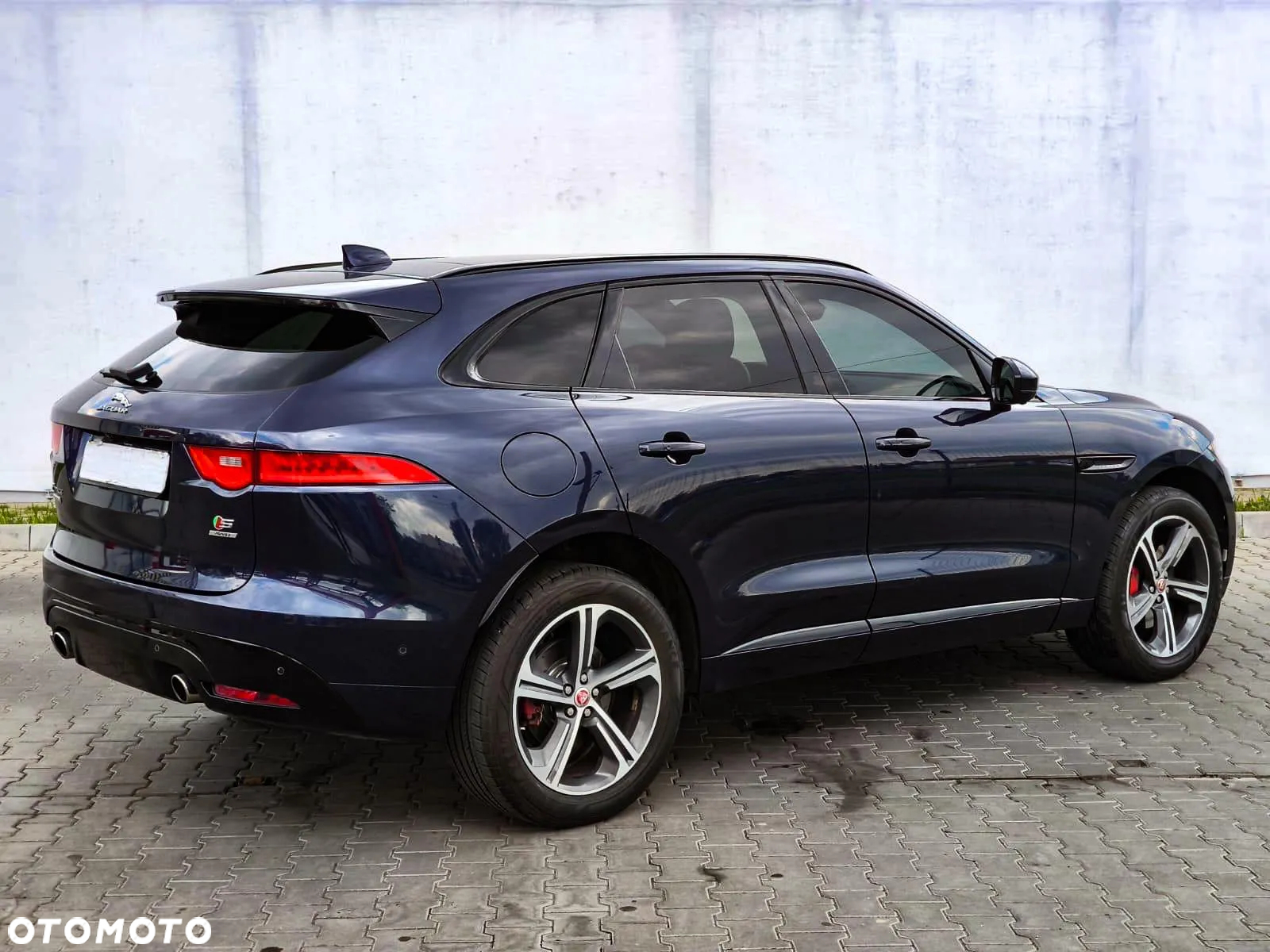Jaguar F-Pace 3.0 V6 AWD S - 6