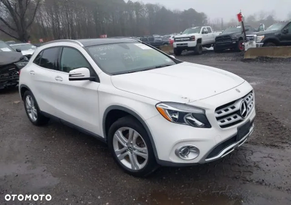 Mercedes-Benz GLA 250 4-Matic