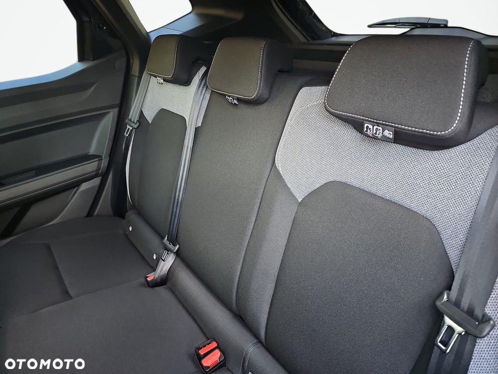 Dacia Duster 1.8 Hybrid 155 Journey MMT - 13
