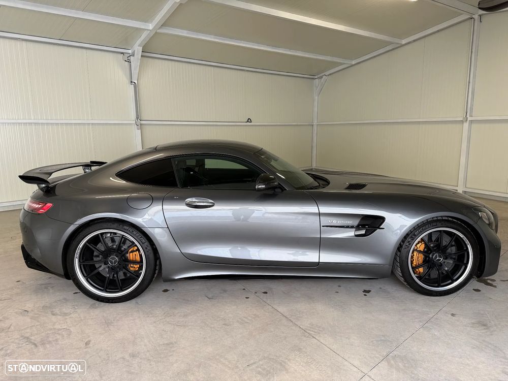 Mercedes-Benz AMG GT R - 2