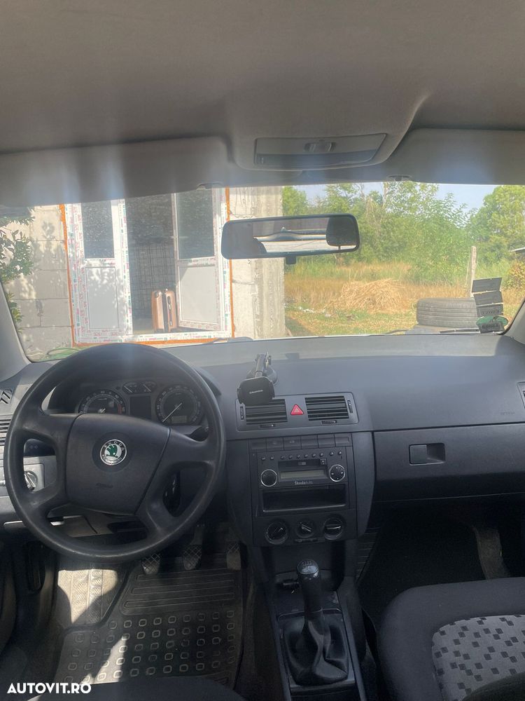 Skoda Fabia - 5