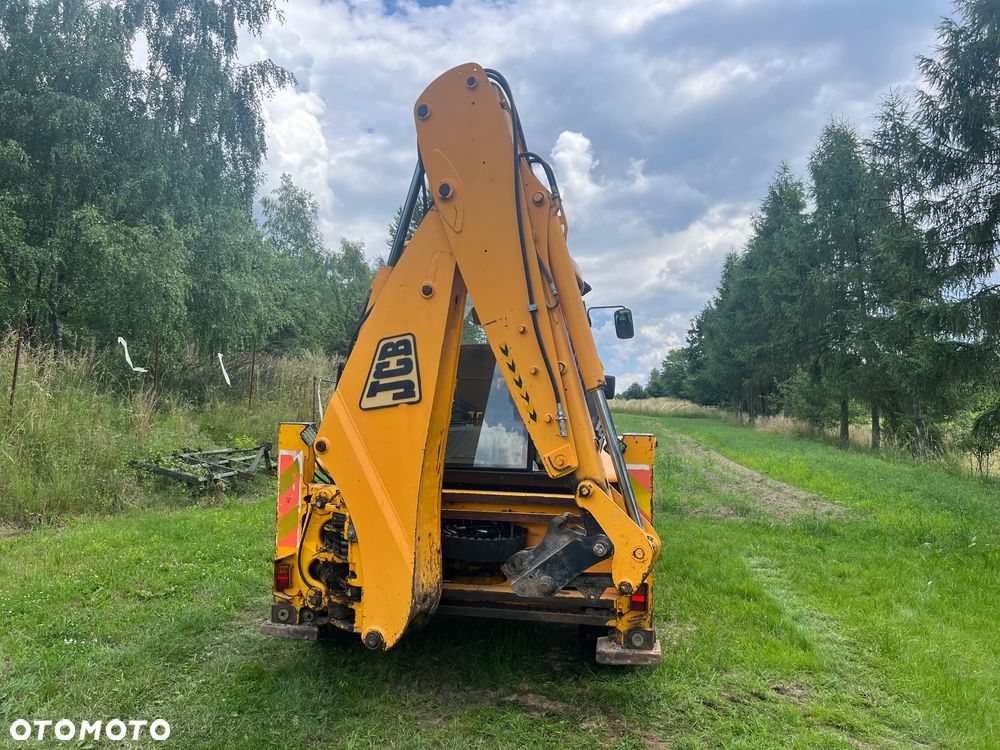 JCB 4CX - 6