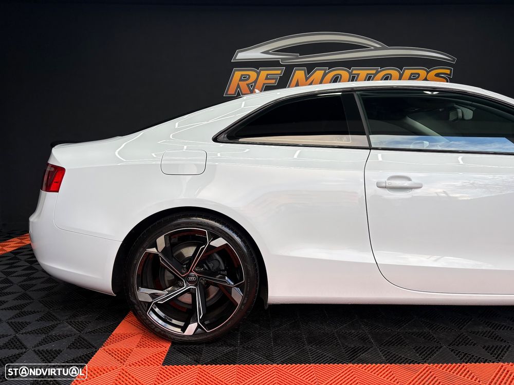 Audi A5 2.0 TDI quattro S tronic S-line - 24