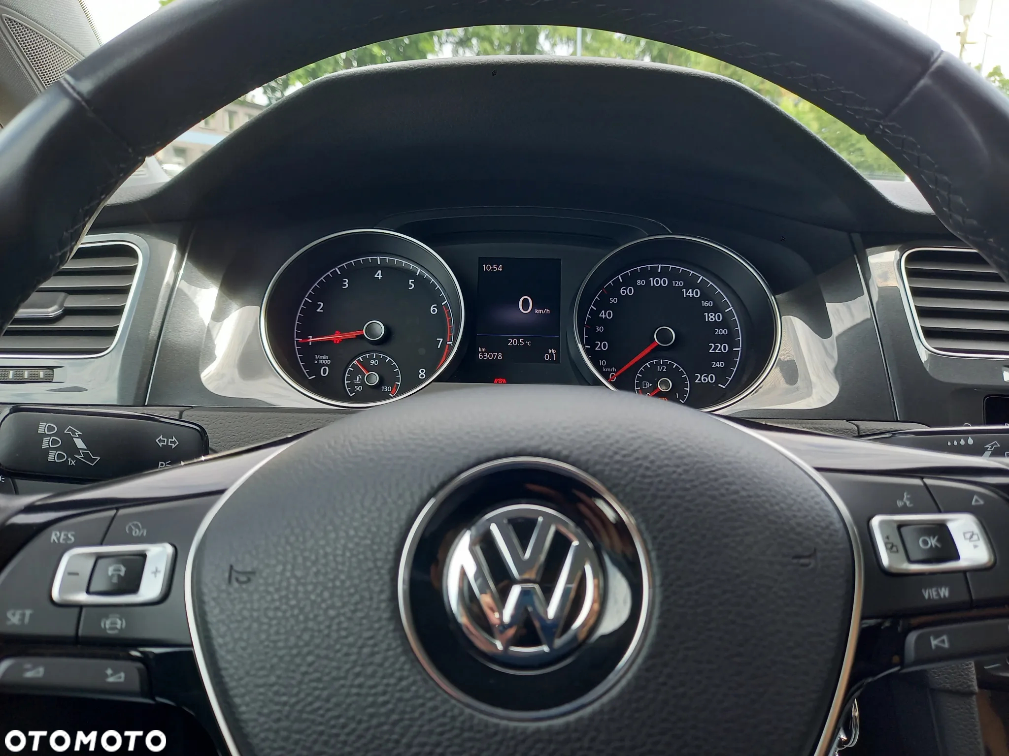 Volkswagen Golf VII 1.5 TSI BMT Comfortline - 12