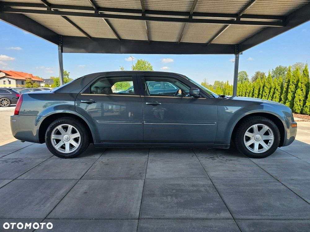 Chrysler 300C - 8