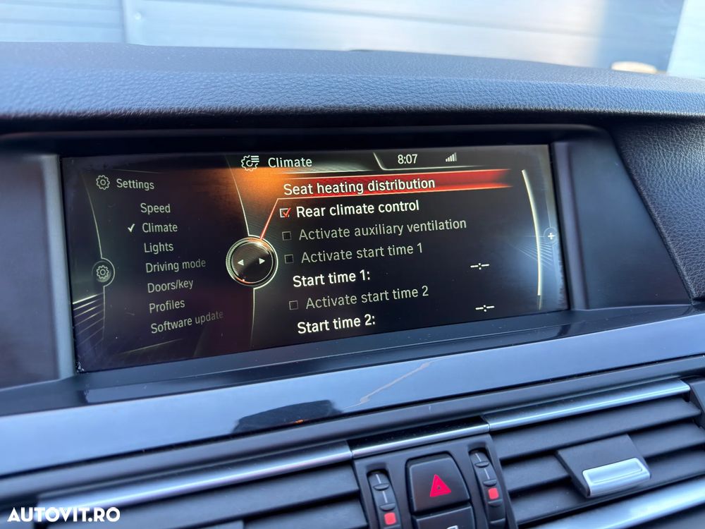 BMW Seria 5 520d Aut. - 37