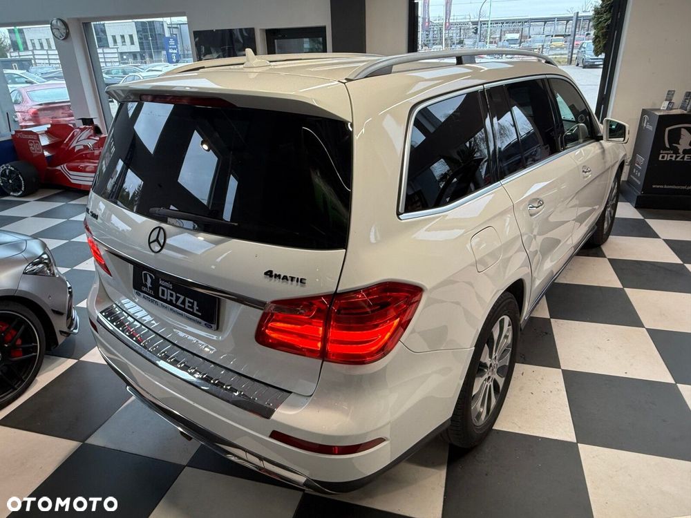 Mercedes-Benz GL - 5