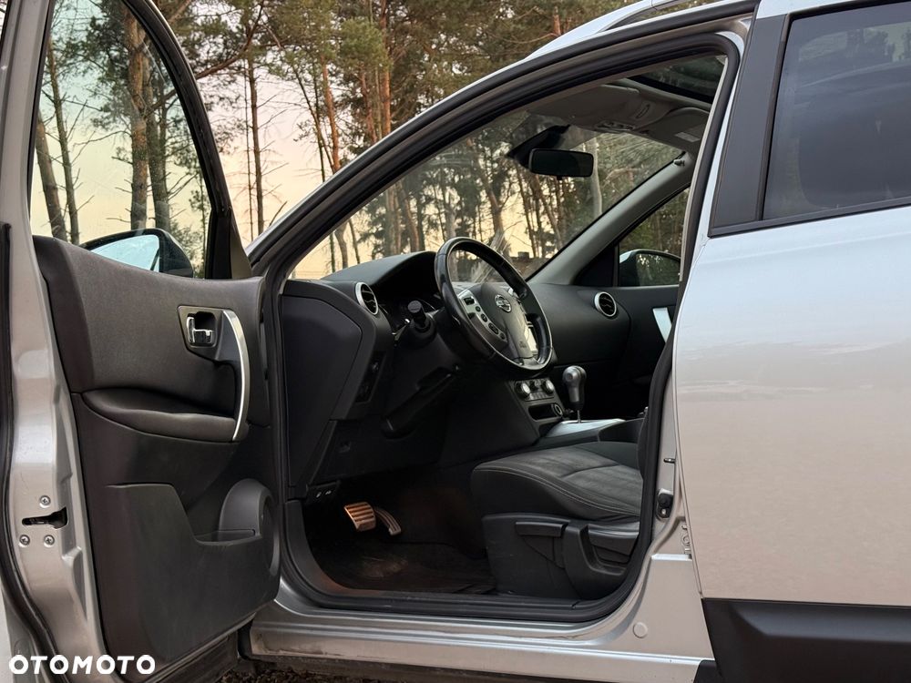 Nissan Qashqai 2.0 dCi 4x4 360 EU5 - 5