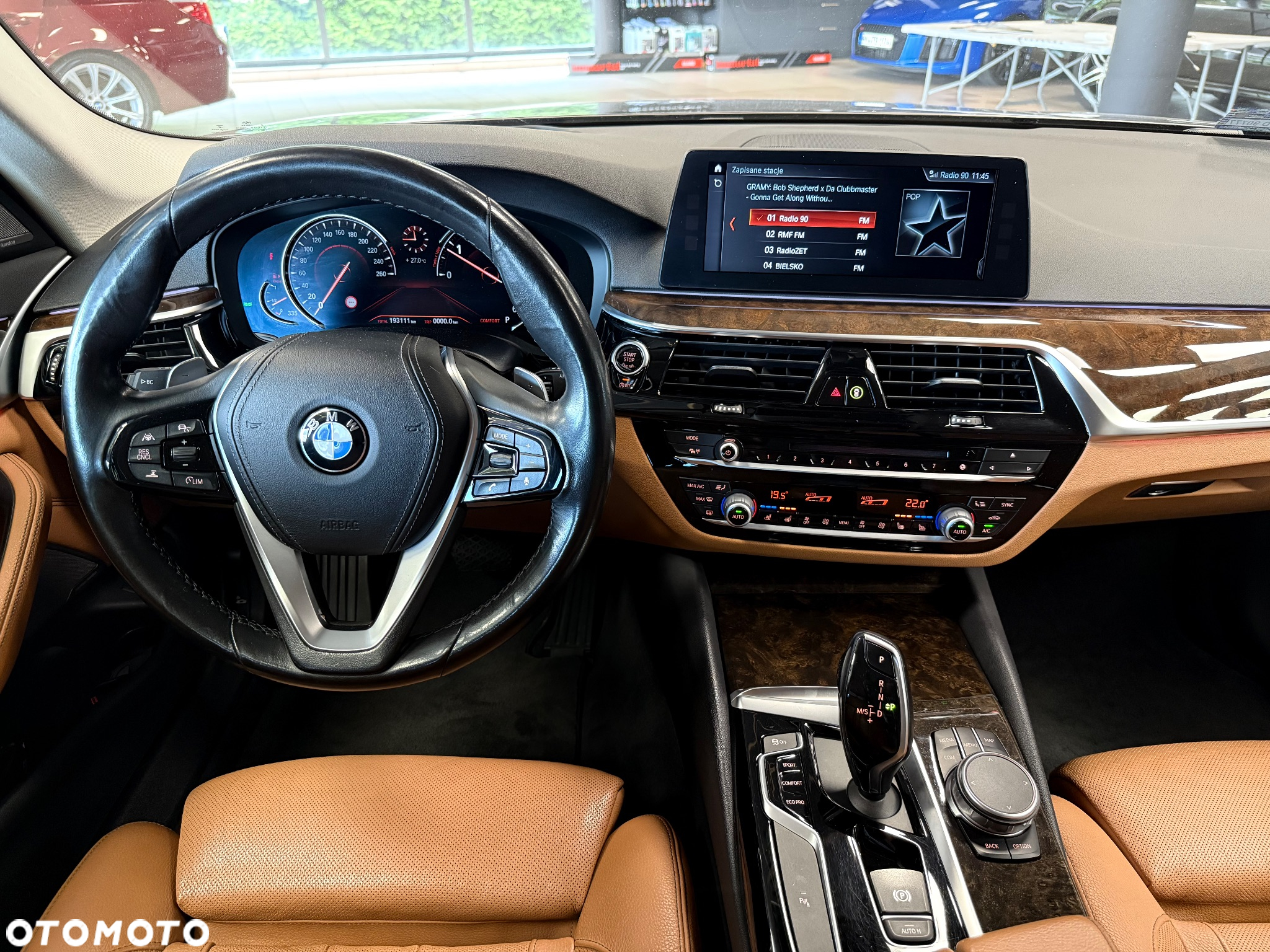 BMW Seria 5 520d Luxury Line sport - 22
