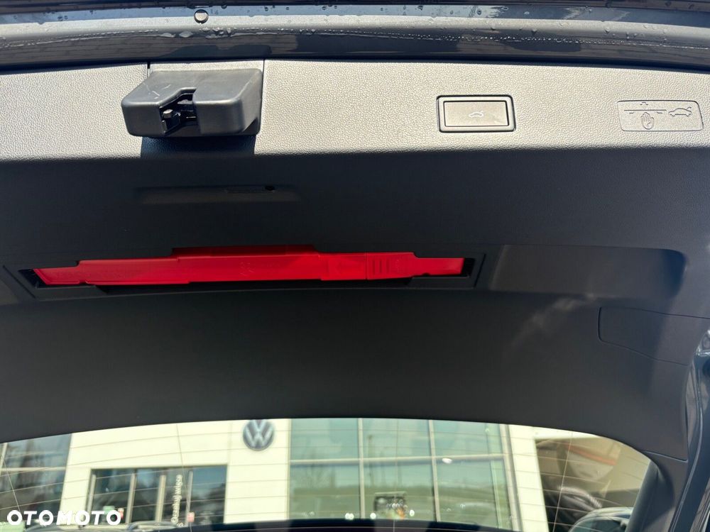 Volkswagen Golf Variant - 17