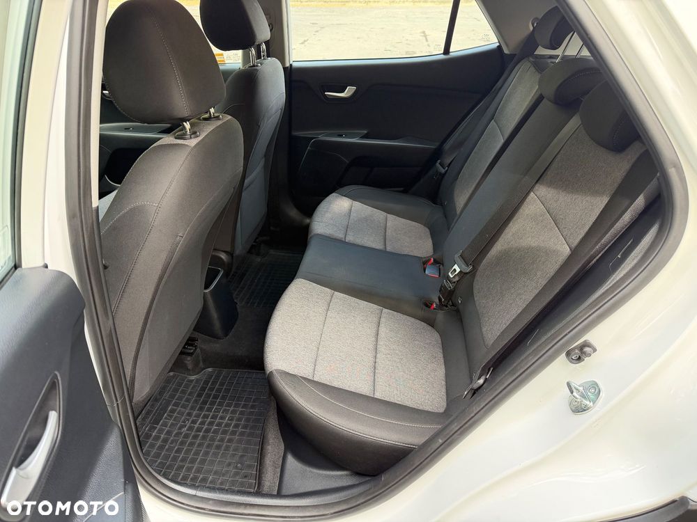 Kia Stonic 1.2 M - 32