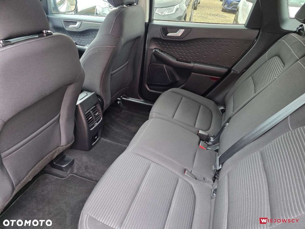 Ford Kuga - 16