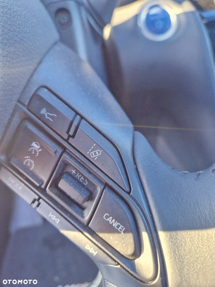 Toyota Yaris Cross - 15