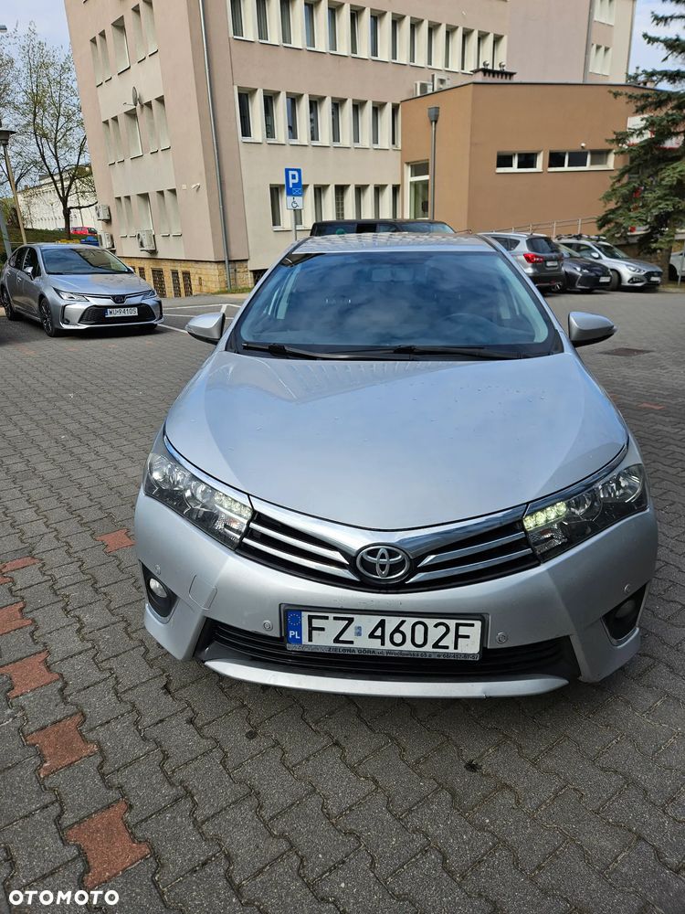 Toyota Corolla 1.6 Prestige - 1