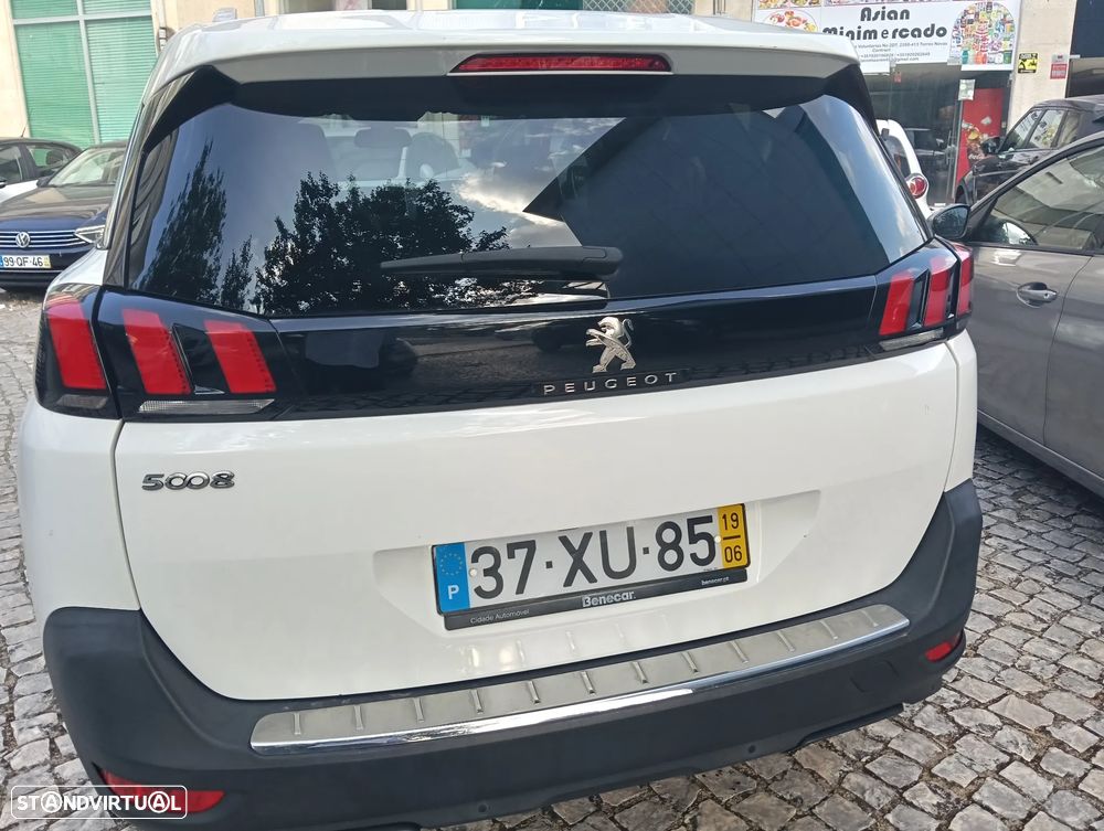Peugeot 5008 1.5 BlueHDi GT Line J19 — fotografia 4