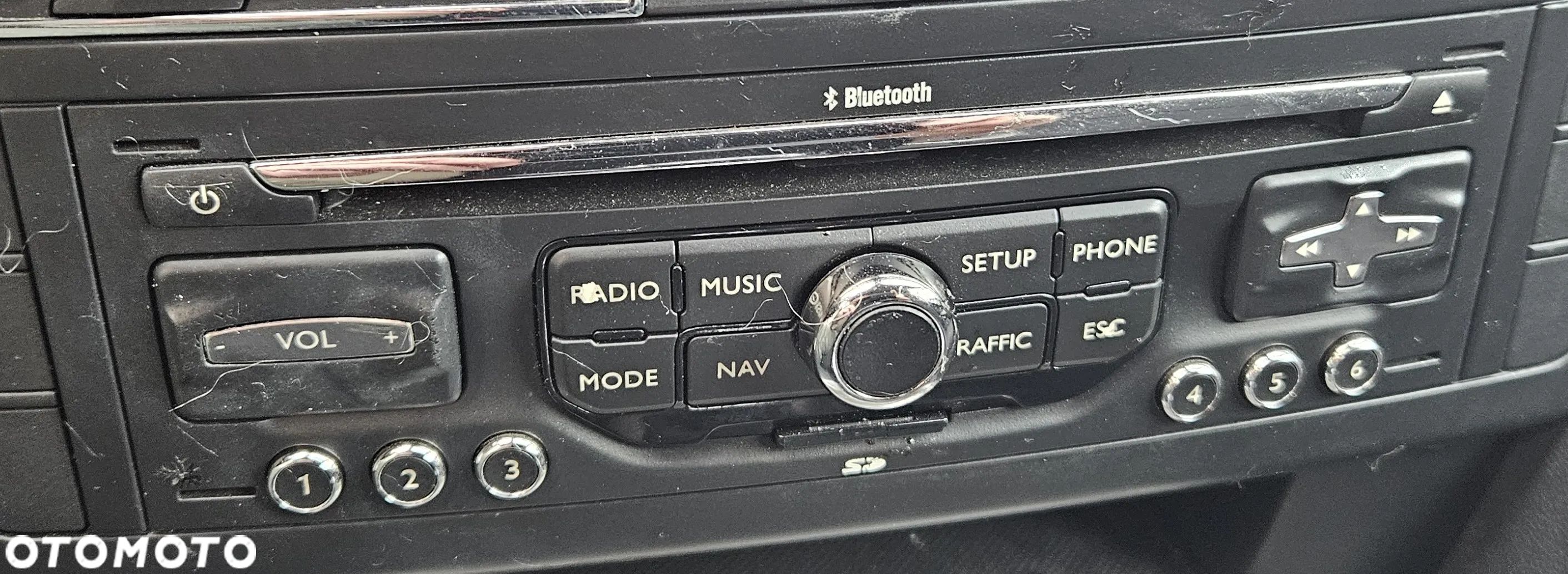 Citroen C3 C4 C5 Peugeot 208 308 5008 Radio CD RNEG1 96661984XT - 1