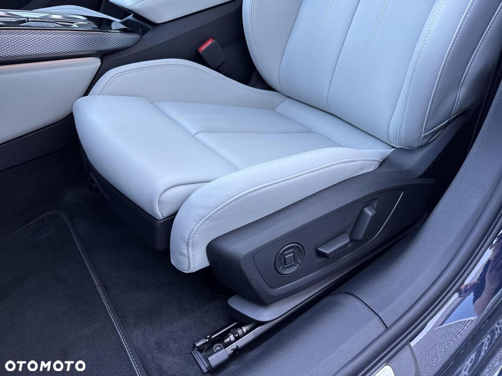 Audi A6 - 12