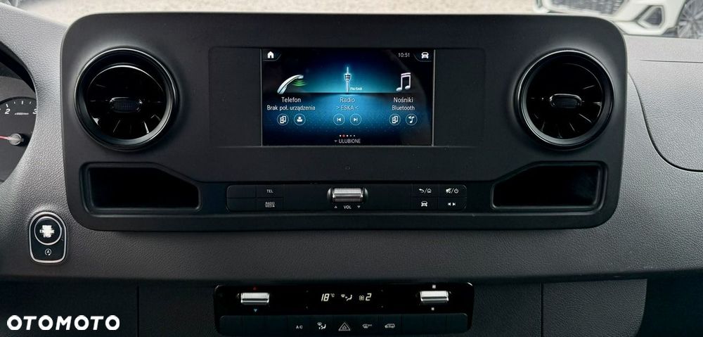 Mercedes-Benz Sprinter - 20