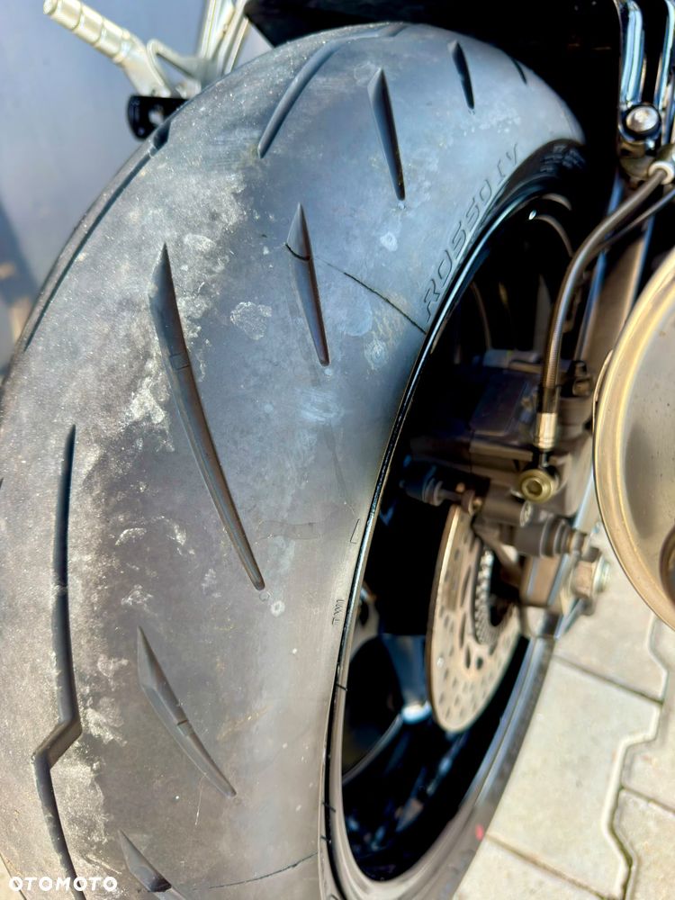Yamaha FZ - 9