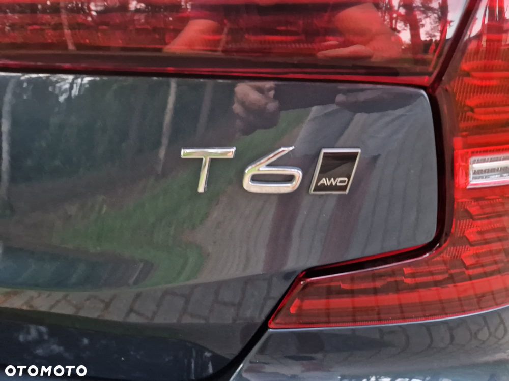Volvo S60 T6 AWD Momentum Pro - 11