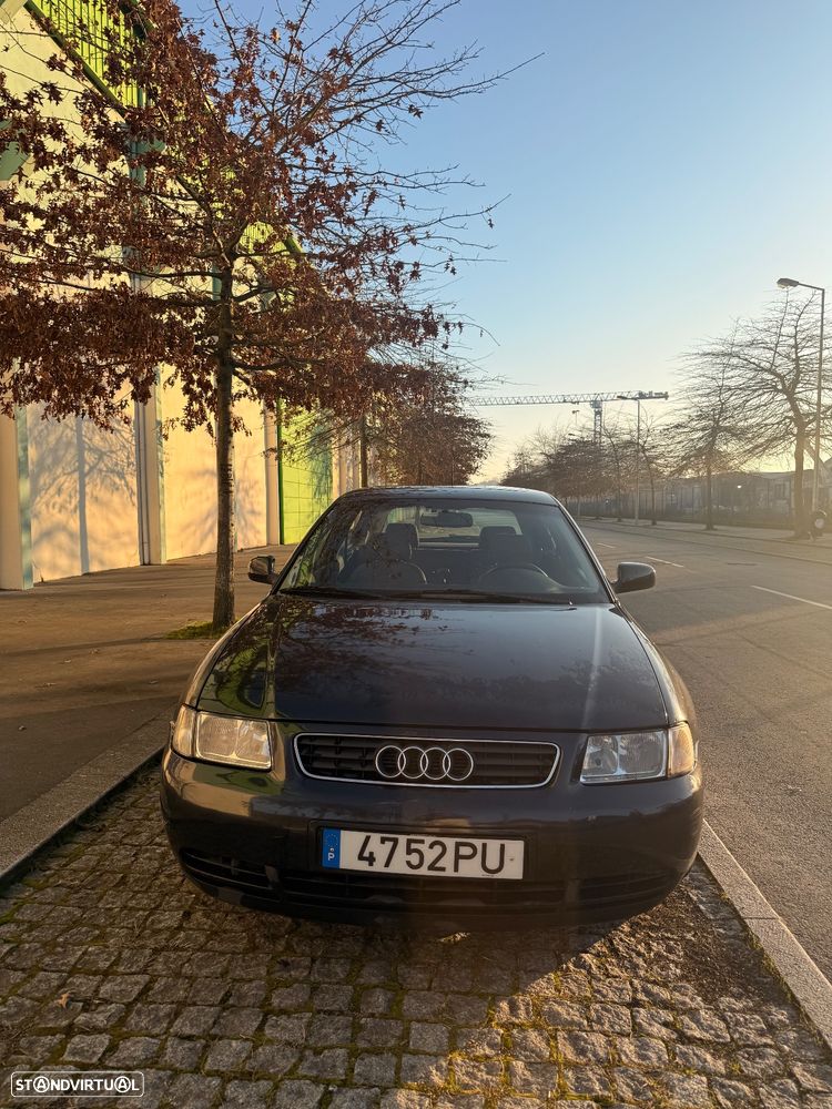 Audi A3 1.6 - 16