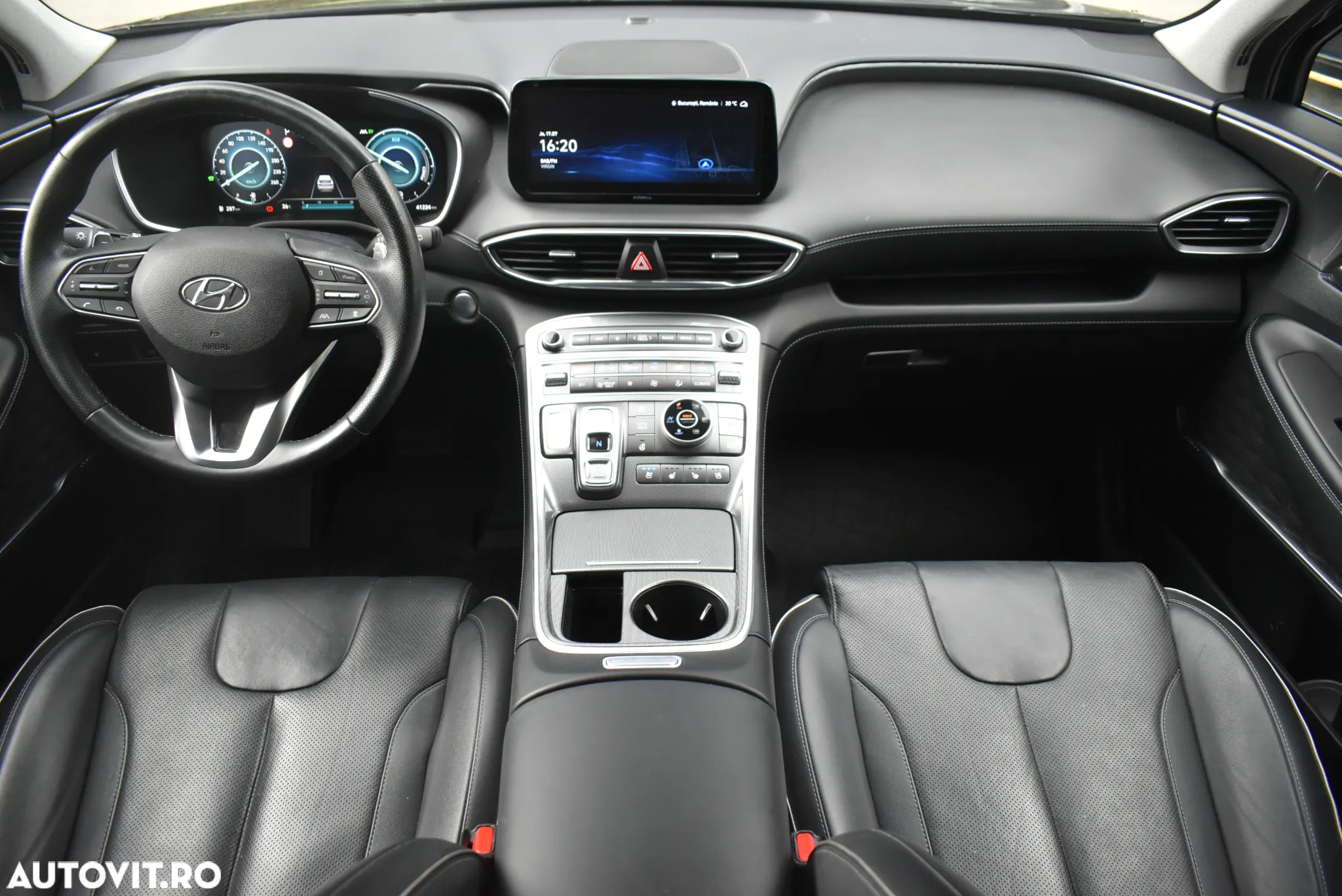 Hyundai Santa Fe Plug-in Hybrid 1.6 l 265 CP 4WD 6AT Luxury - 5