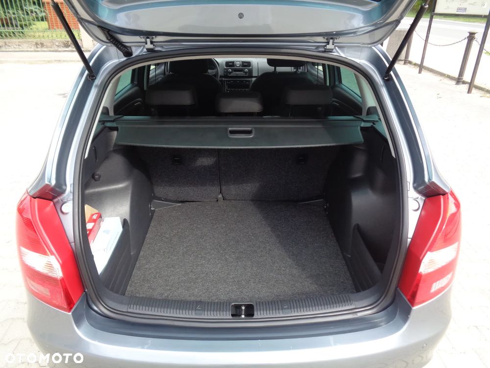 Skoda Fabia 1.2 HTP Ambition Green tec - 12