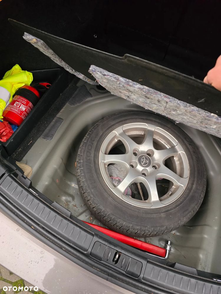 Toyota Auris 1.6 Active - 15