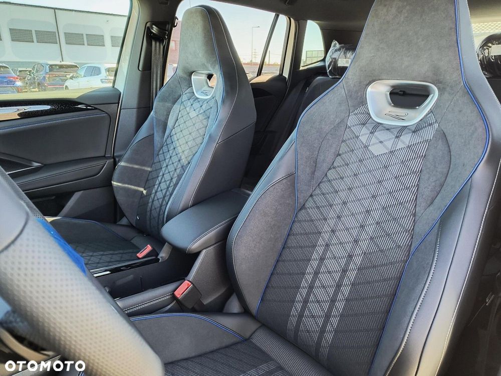 Volkswagen Tiguan - 10