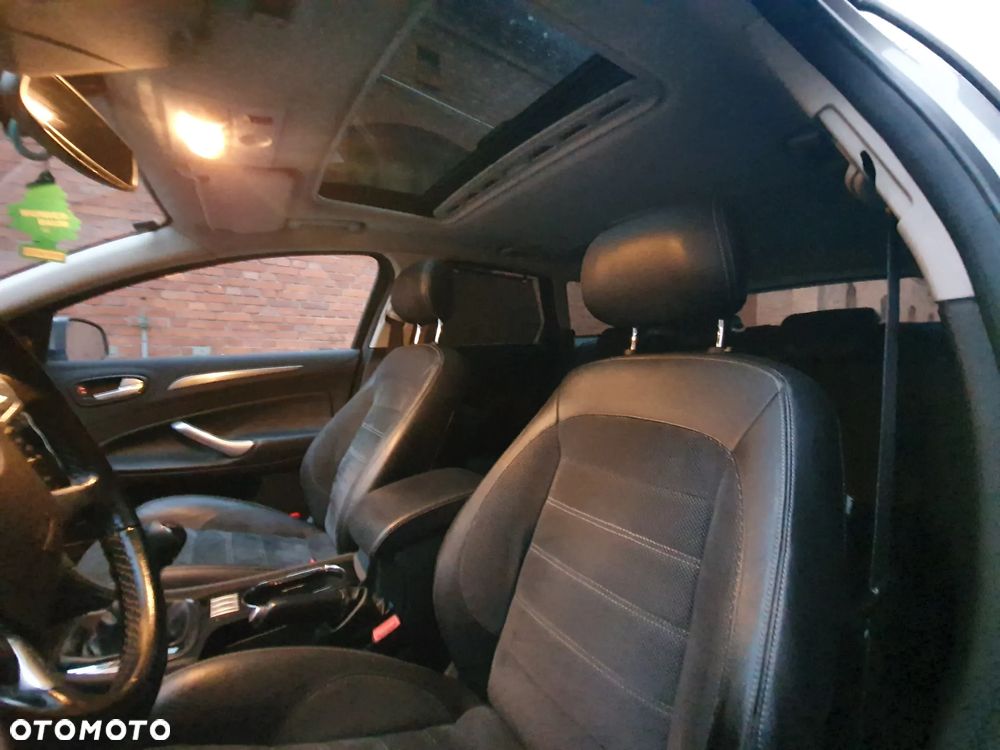 Ford Mondeo 2.0 TDCi Titanium X - 13