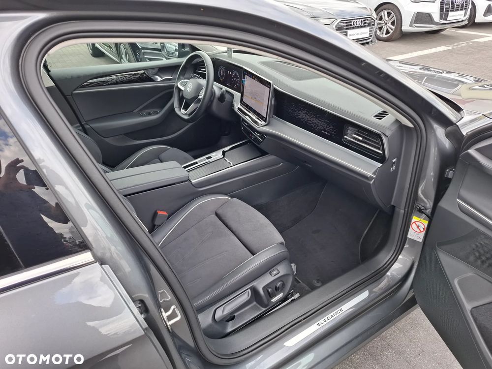 Volkswagen Passat Variant 2.0 TDI SCR Elegance DSG - 7