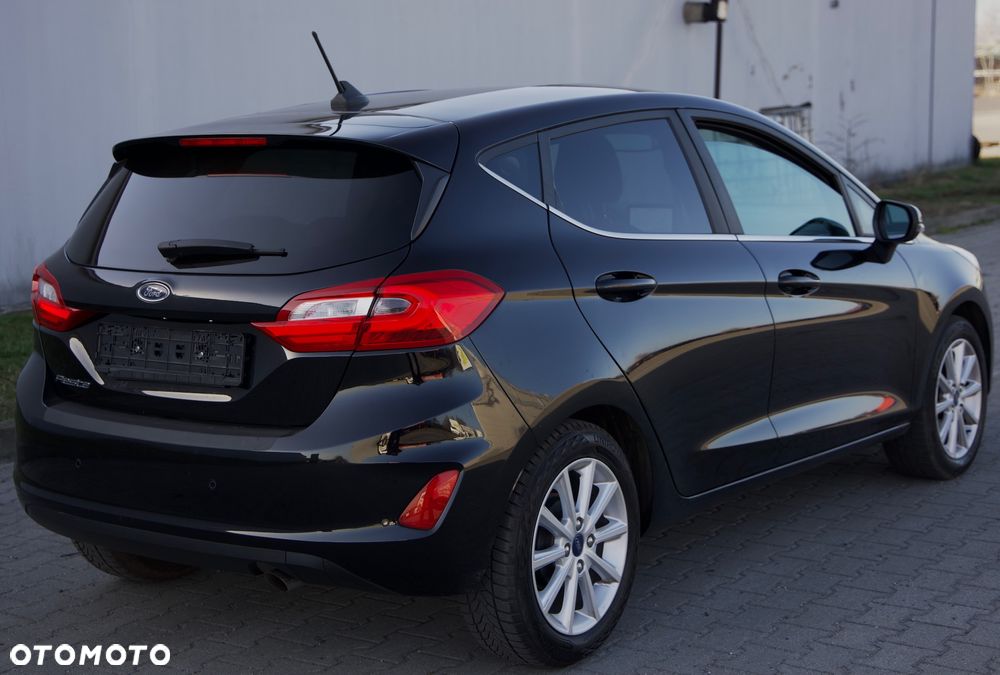 Ford Fiesta - 15