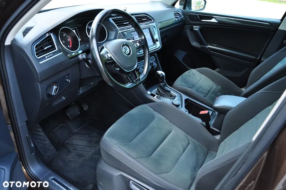 Volkswagen Tiguan 2.0 TDI SCR 4MOTION DSG Highline - 33
