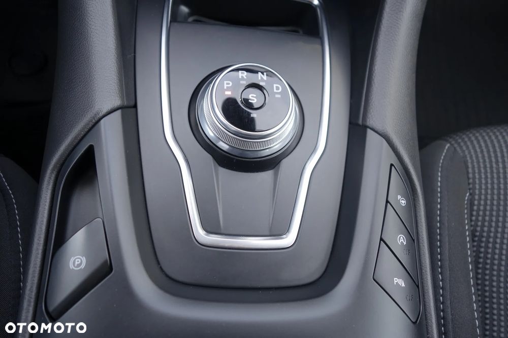 Ford Mondeo 2.0 EcoBlue Titanium - 21