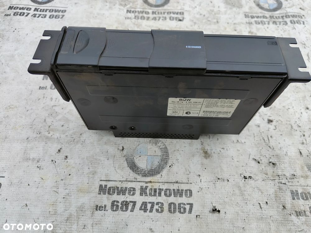 BMW E87 E81 E90 E91 Zmieniarka CD z magazynkiem 9181326 - 2