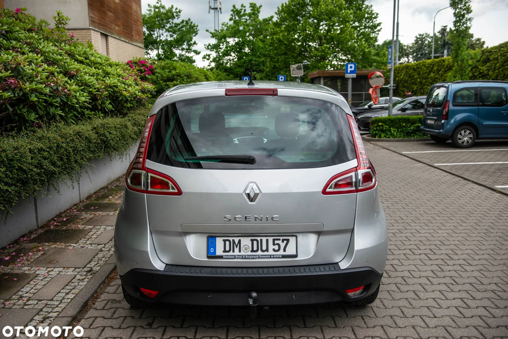 Renault Scenic 1.9 dCi Emotion Plus - 5