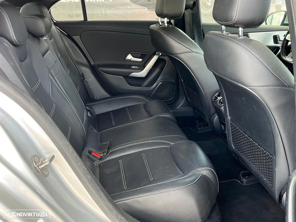 Mercedes-Benz A 250 Limousine e AMG Line - 9