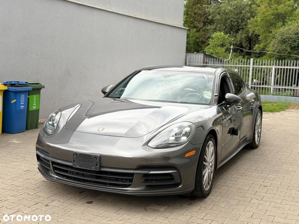 Porsche Panamera 4 - 2