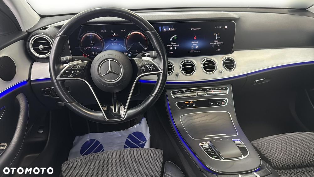 Mercedes-Benz Klasa E 220 d 4-Matic AMG - 14