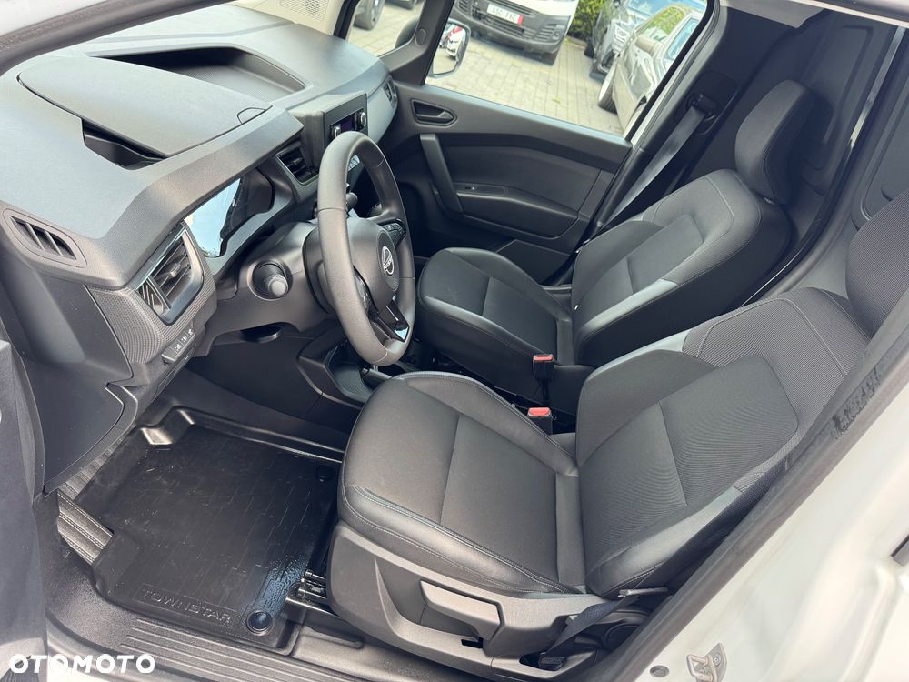 Nissan Townstar EV - 18
