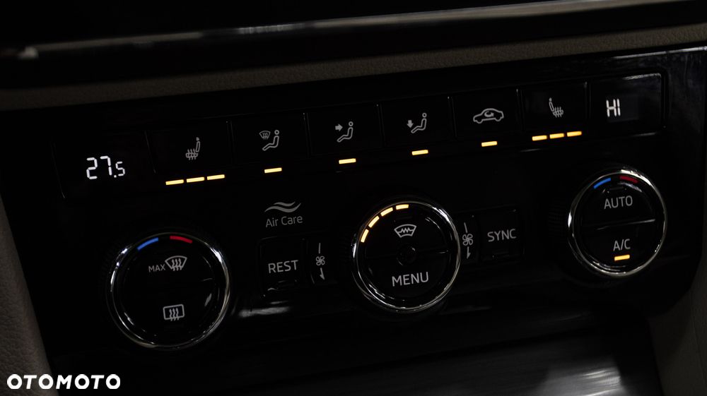 Skoda Superb 2.0 TSI 4x4 Style DSG - 24