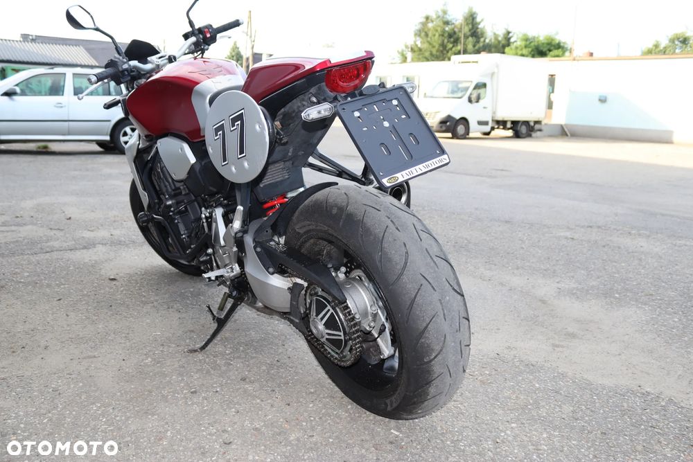 Honda CB - 10