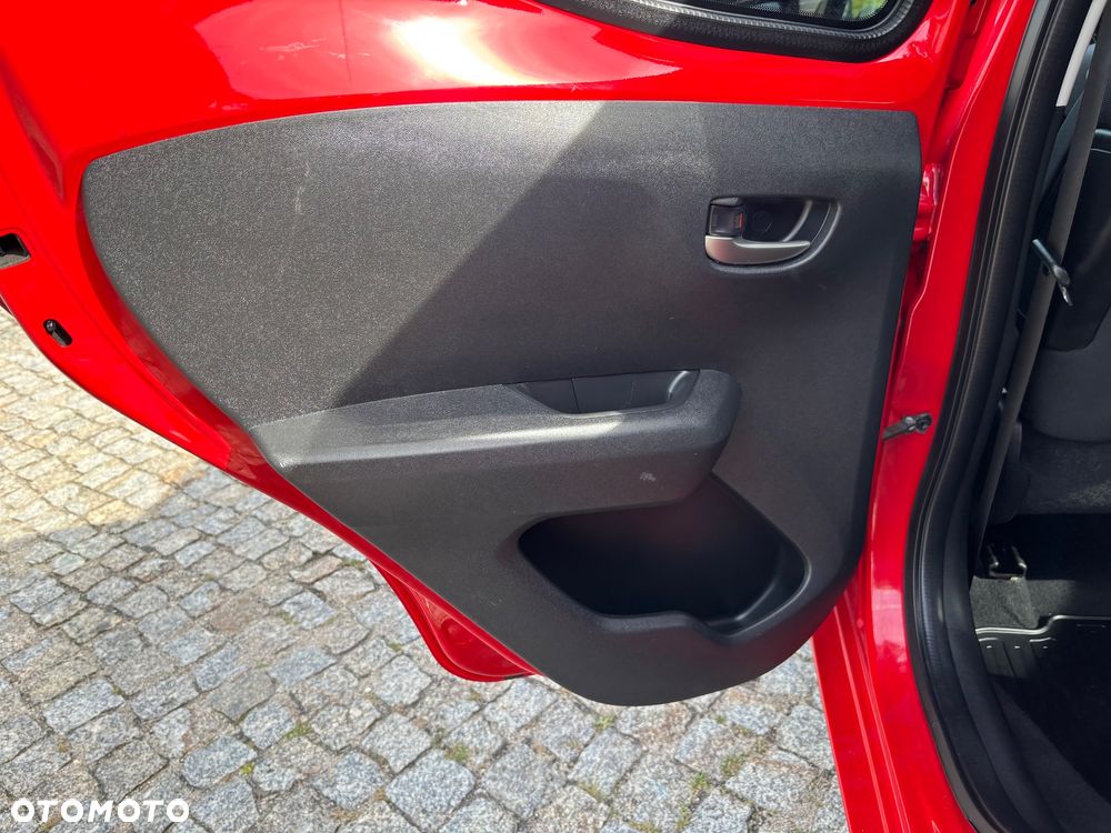 Toyota Aygo 1.0 VVT-i Color Edition - 19
