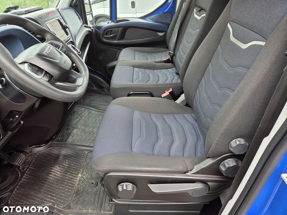 Iveco Daily - 12