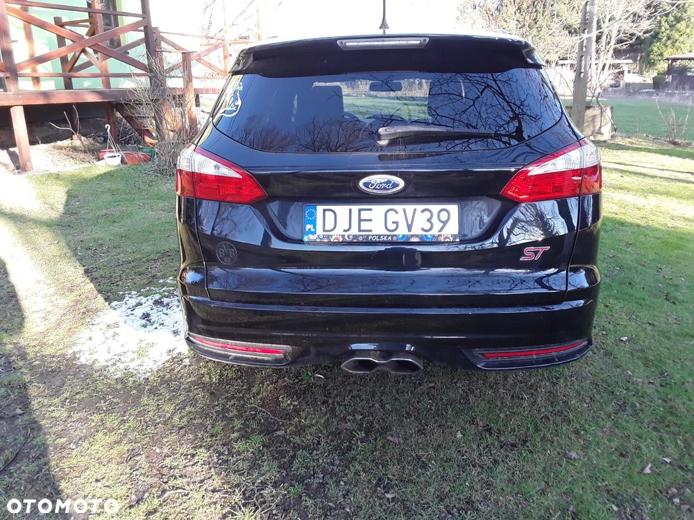 Ford Focus ST - 4